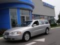 Silver Metallic - V70 2.4 Photo No. 1