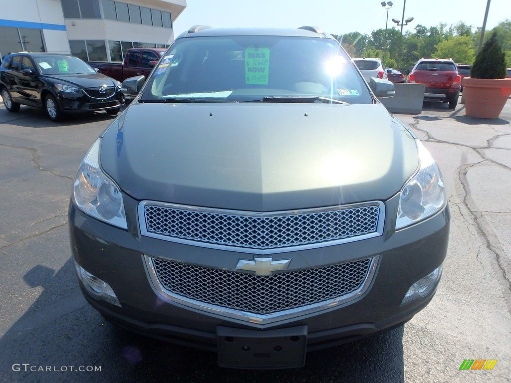 2011 Traverse LT AWD - Steel Green Metallic / Ebony/Ebony photo #13