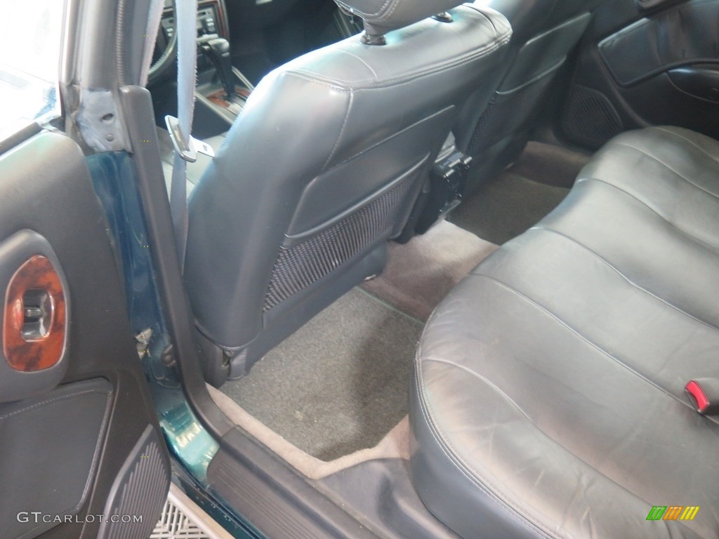 1999 Legacy Outback Wagon - Spruce Green Pearl / Gray photo #30