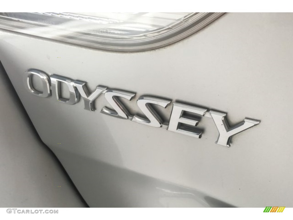 2010 Odyssey Touring - Alabaster Silver Metallic / Gray photo #7