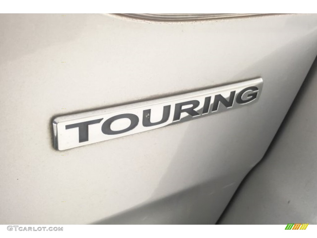 2010 Odyssey Touring - Alabaster Silver Metallic / Gray photo #32