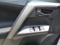 Super White - RAV4 LE Photo No. 10