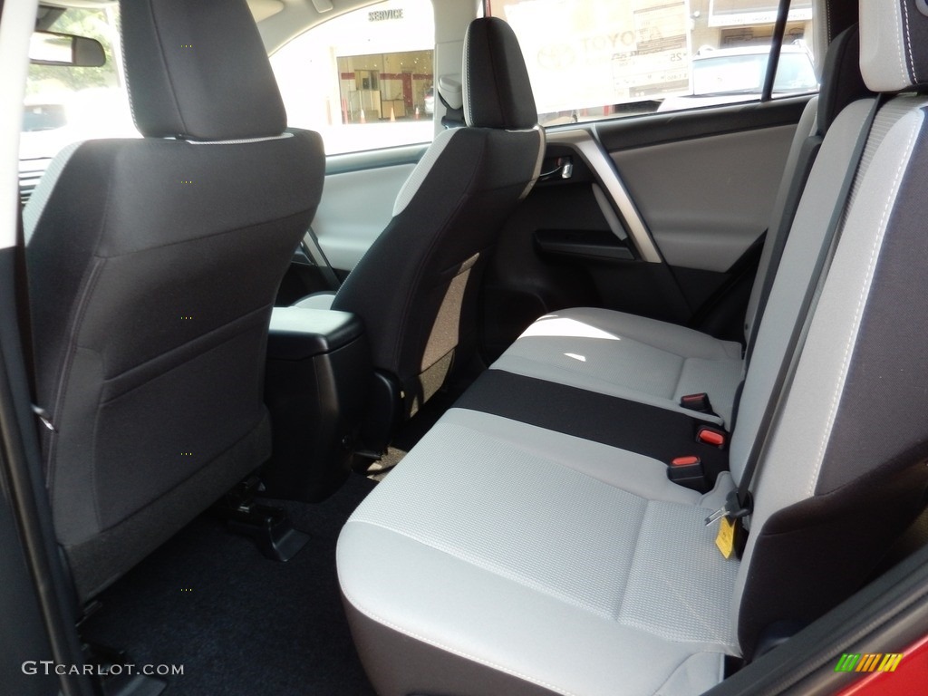 2018 RAV4 XLE - Ruby Flare Pearl / Ash photo #5