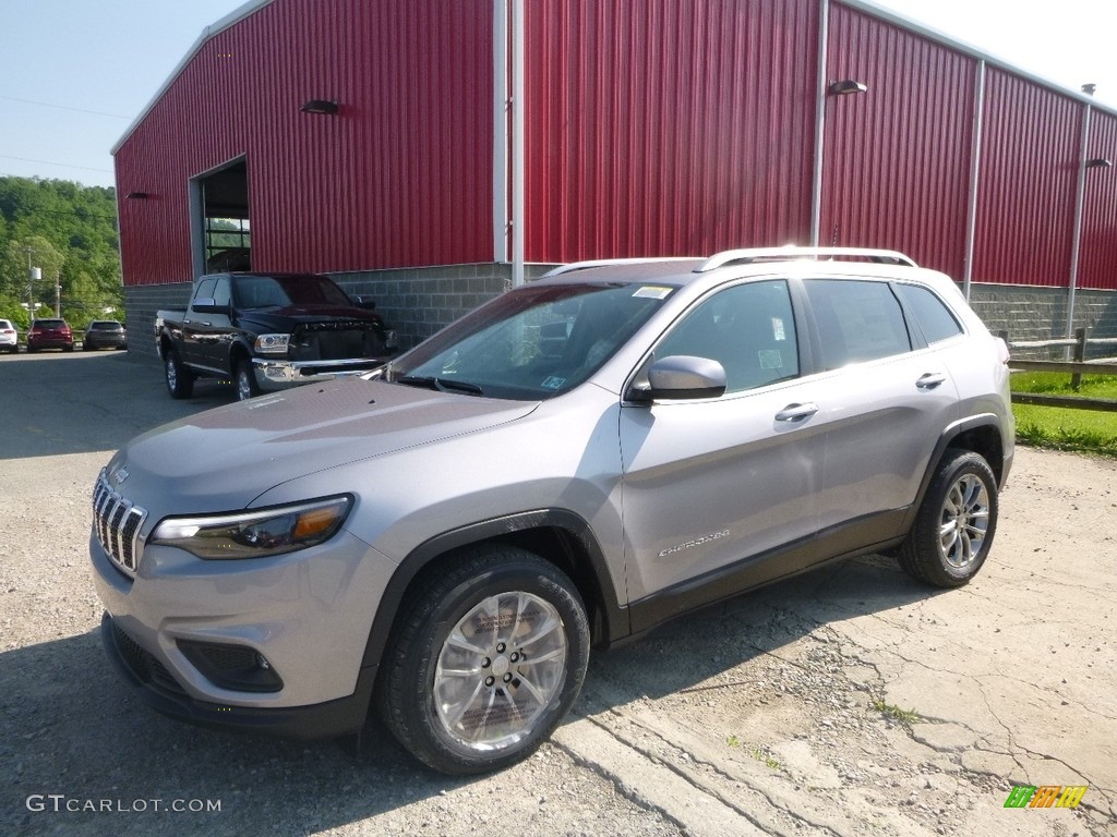 2019 Cherokee Latitude Plus - Billet Silver Metallic / Black photo #1