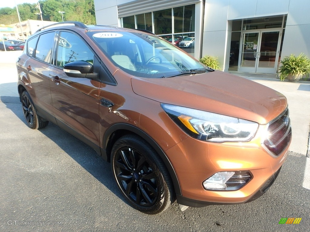 2017 Escape Titanium 4WD - Canyon Ridge / Charcoal Black photo #9