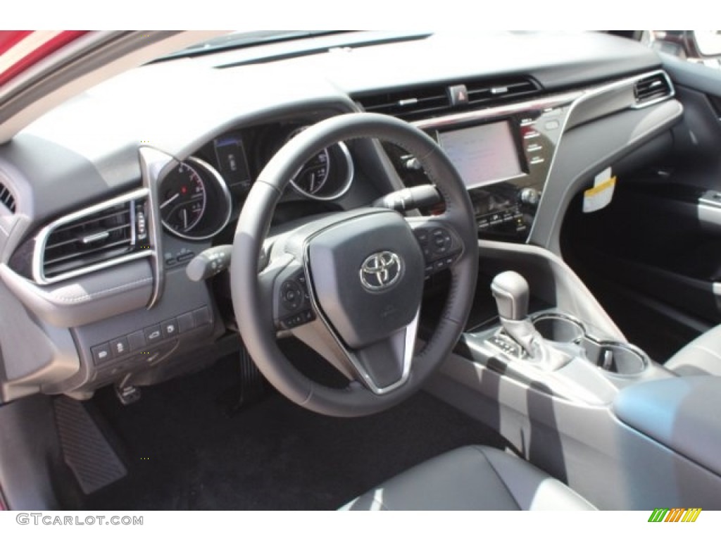2018 Camry SE - Ruby Flare Pearl / Black photo #13