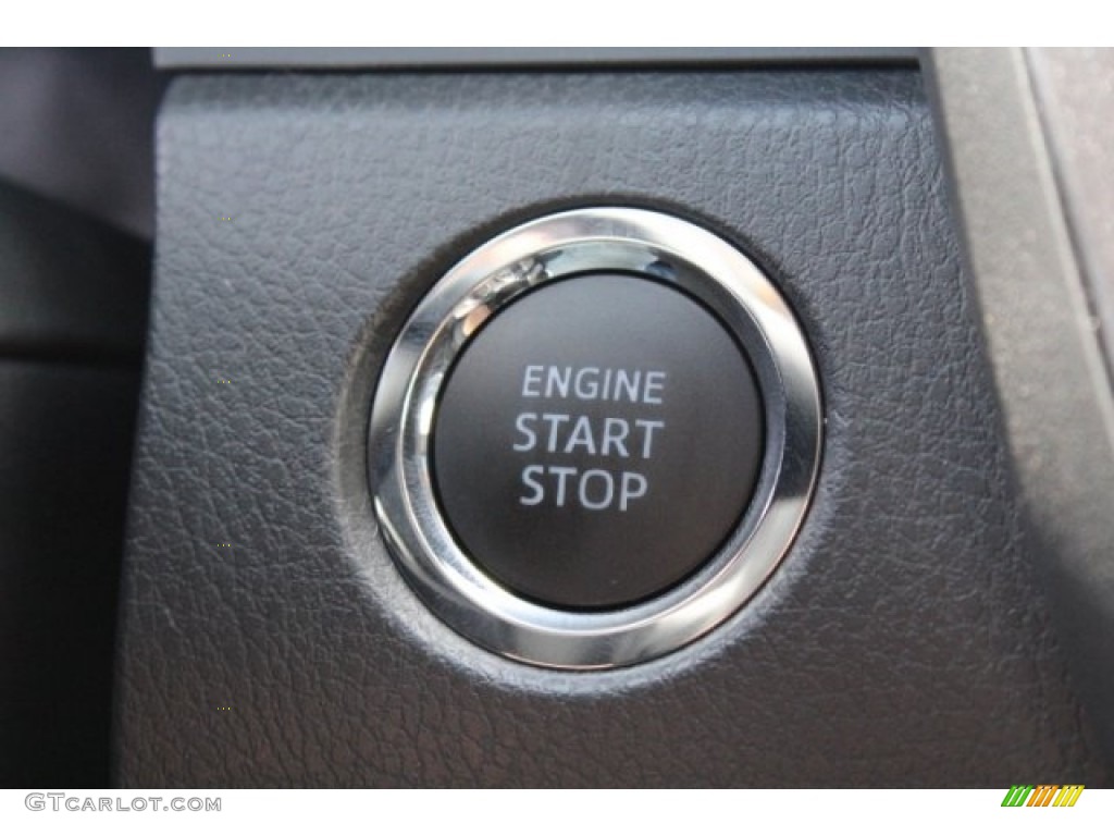 2018 Camry SE - Ruby Flare Pearl / Black photo #19