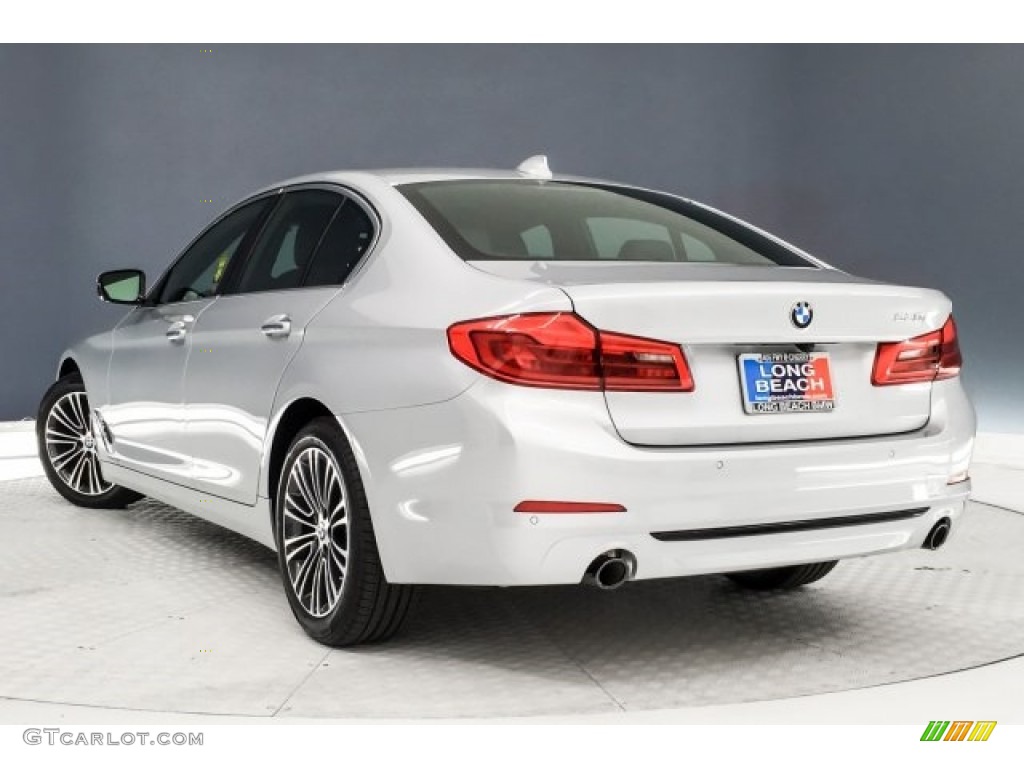 2018 5 Series 530i Sedan - Glacier Silver Metallic / Black photo #10