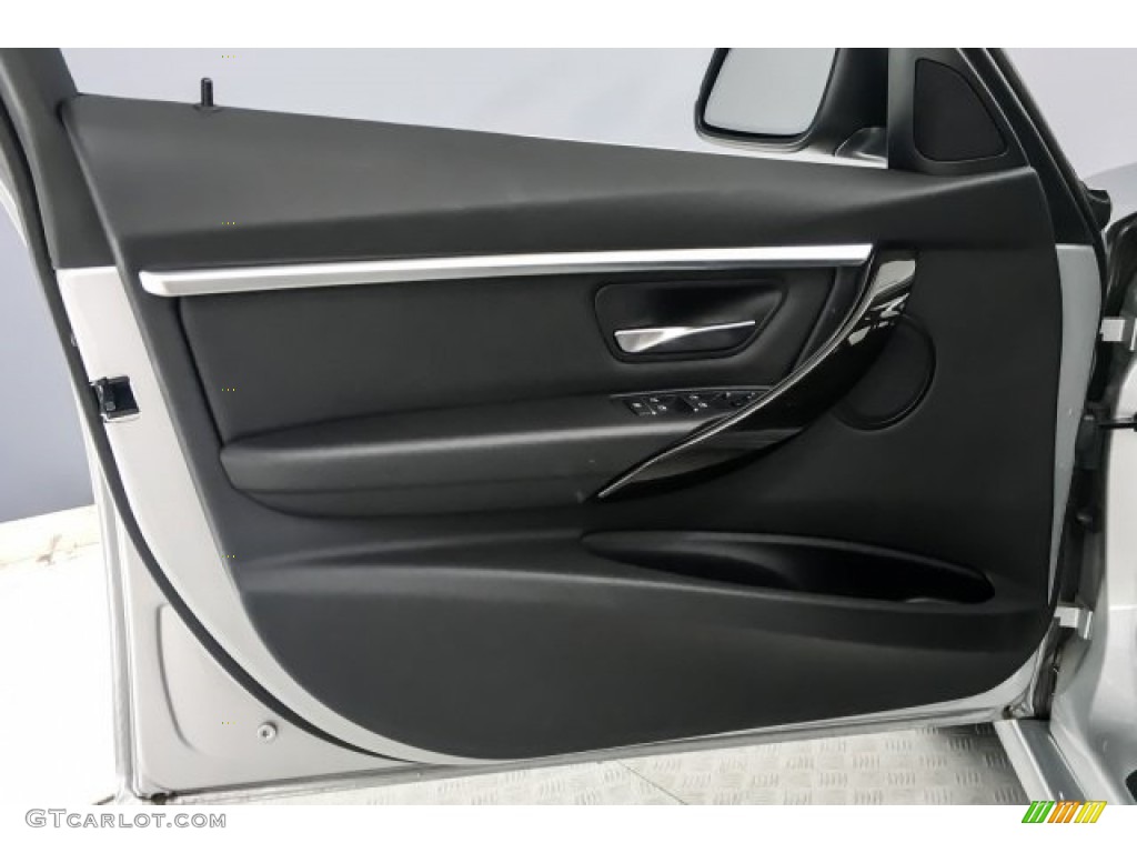 2018 3 Series 330i Sedan - Glacier Silver Metallic / Black photo #23