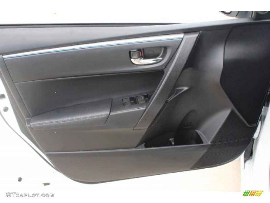 2016 Corolla S Plus - Super White / Black photo #12