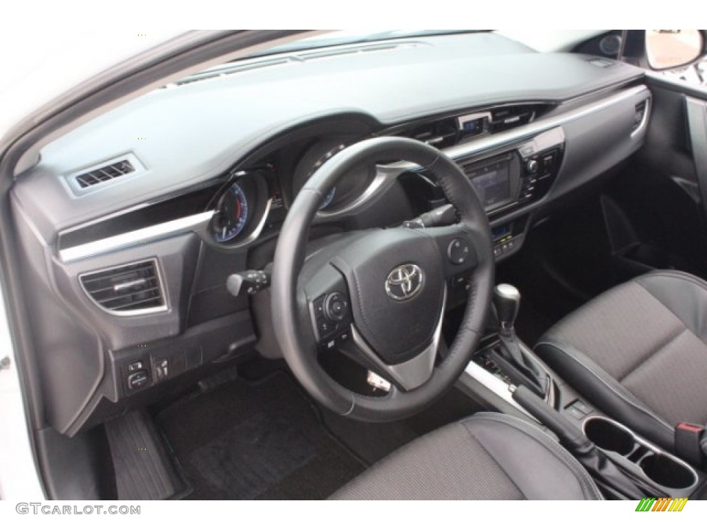 2016 Corolla S Plus - Super White / Black photo #13