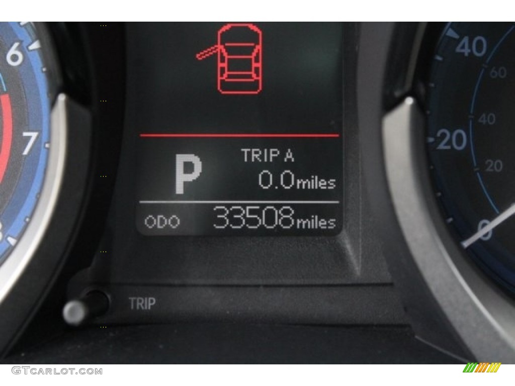 2016 Corolla S Plus - Super White / Black photo #21