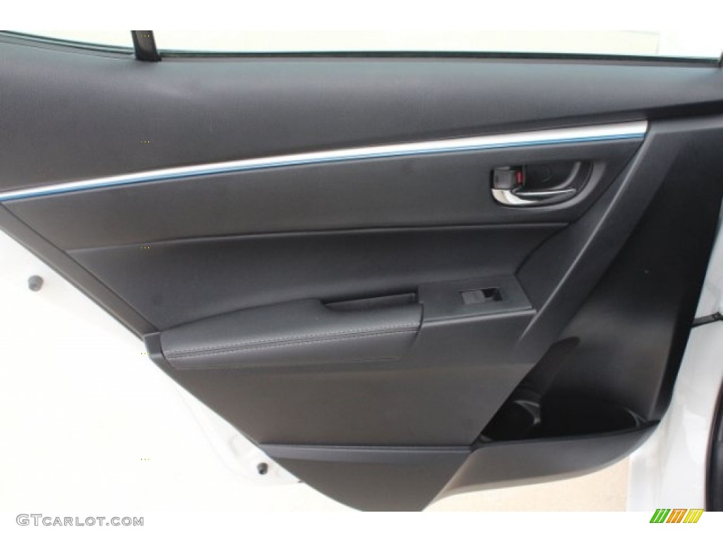 2016 Corolla S Plus - Super White / Black photo #22
