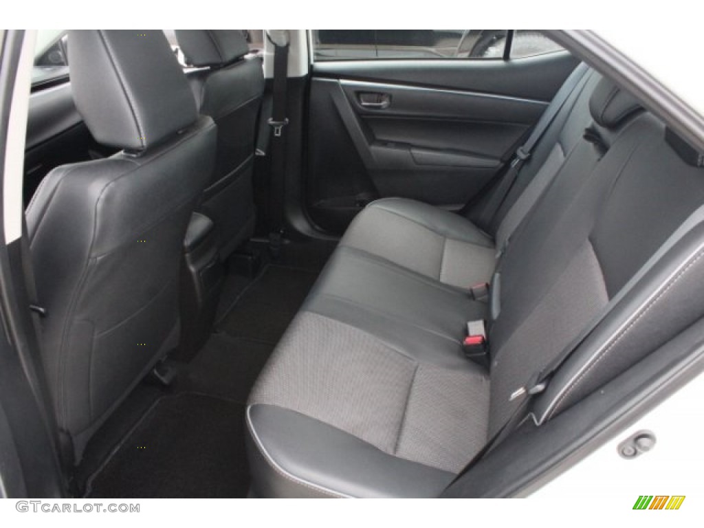 2016 Corolla S Plus - Super White / Black photo #23