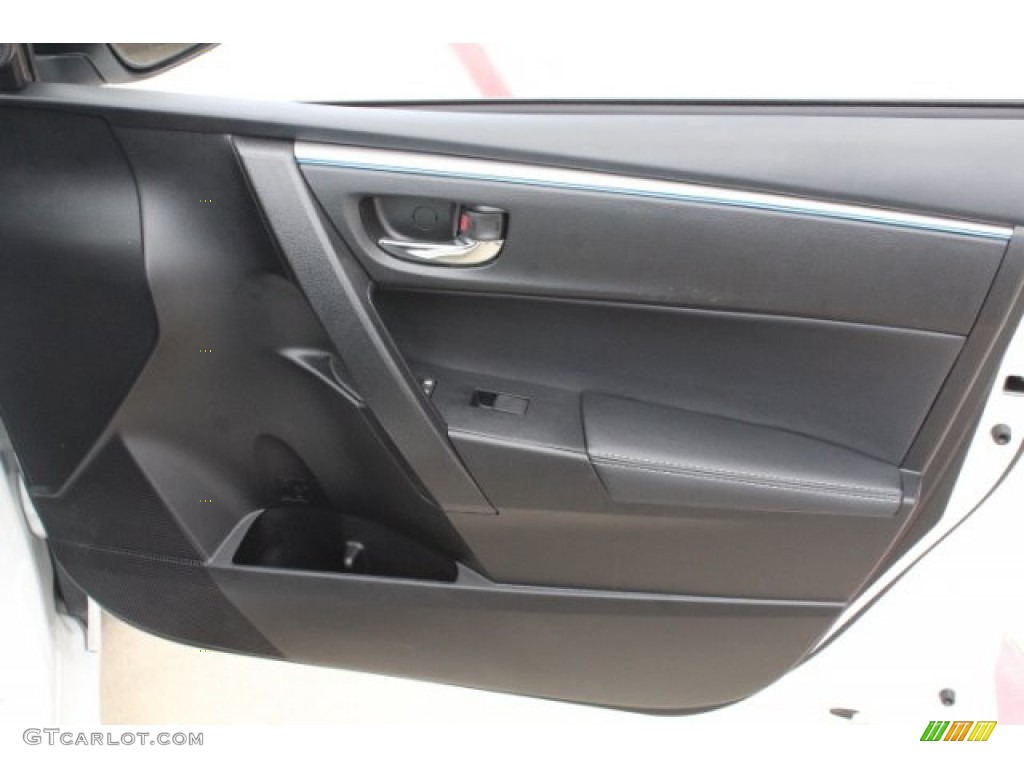 2016 Corolla S Plus - Super White / Black photo #29