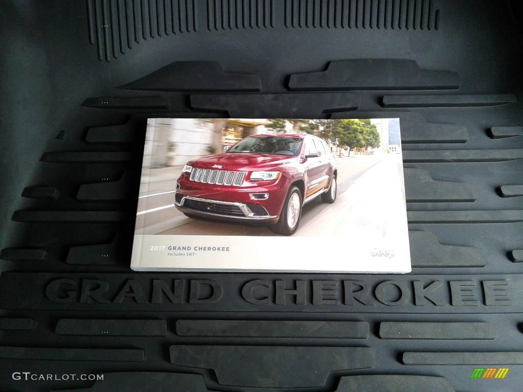 2017 Grand Cherokee Trailhawk 4x4 - Bright White / Black photo #36