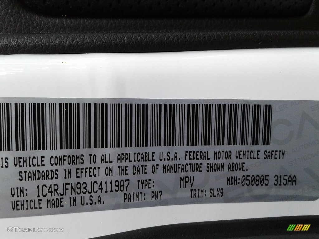 2018 Grand Cherokee Color Code PW7 for Bright White Photo #127397648