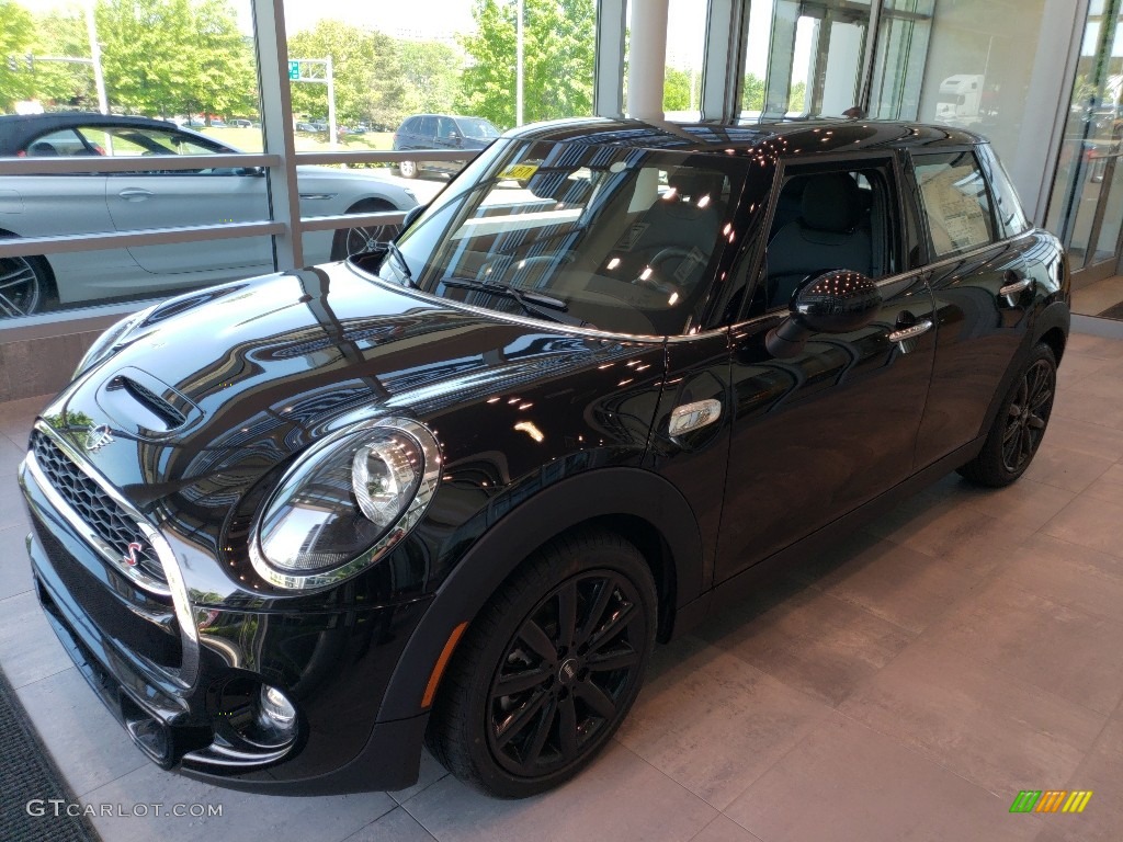 Midnight Black 2019 Mini Hardtop Cooper S 4 Door Exterior Photo #127398824