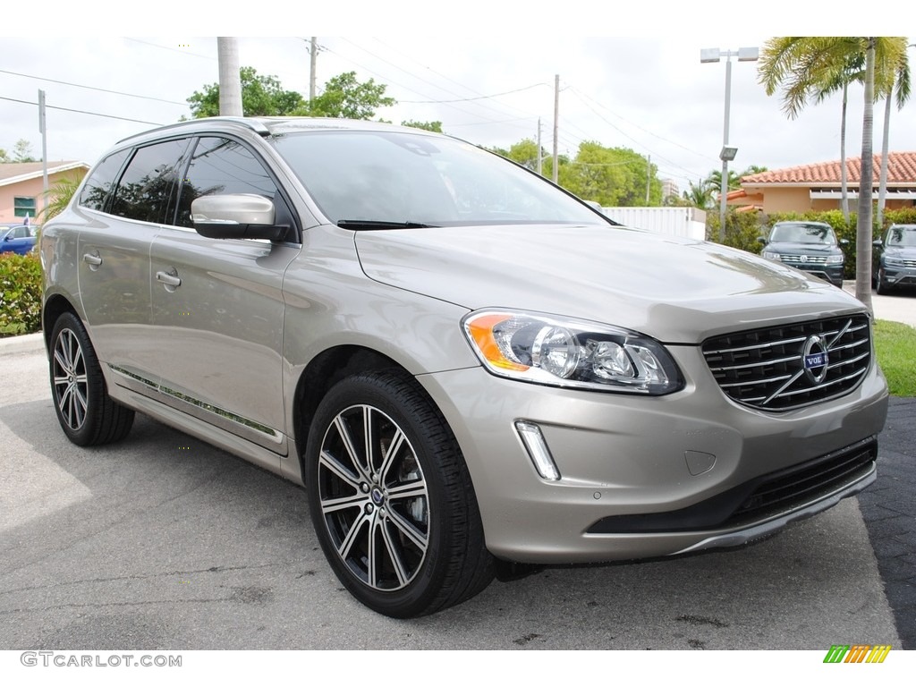 2016 XC60 T5 Drive-E - Seashell Metallic / Hazel Brown/Off-Black photo #2