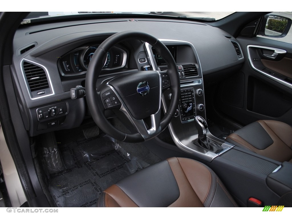 2016 XC60 T5 Drive-E - Seashell Metallic / Hazel Brown/Off-Black photo #17