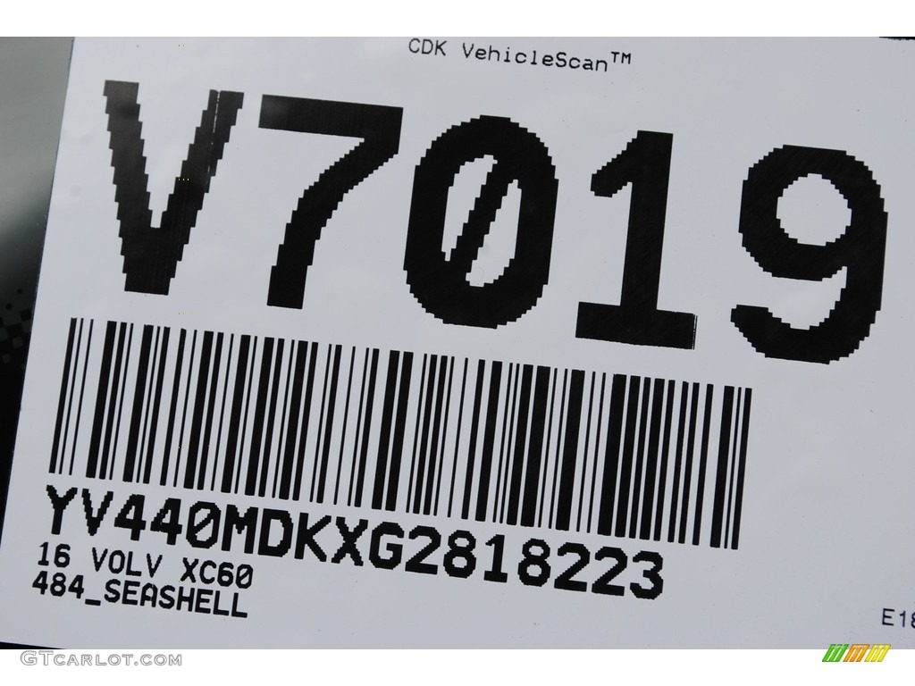 2016 XC60 T5 Drive-E - Seashell Metallic / Hazel Brown/Off-Black photo #20
