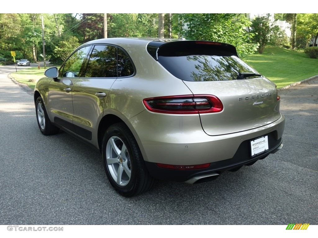 2018 Macan  - Palladium Metallic / Black/Luxor Beige photo #4