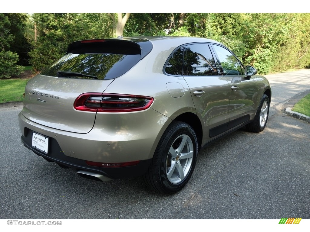 2018 Macan  - Palladium Metallic / Black/Luxor Beige photo #6