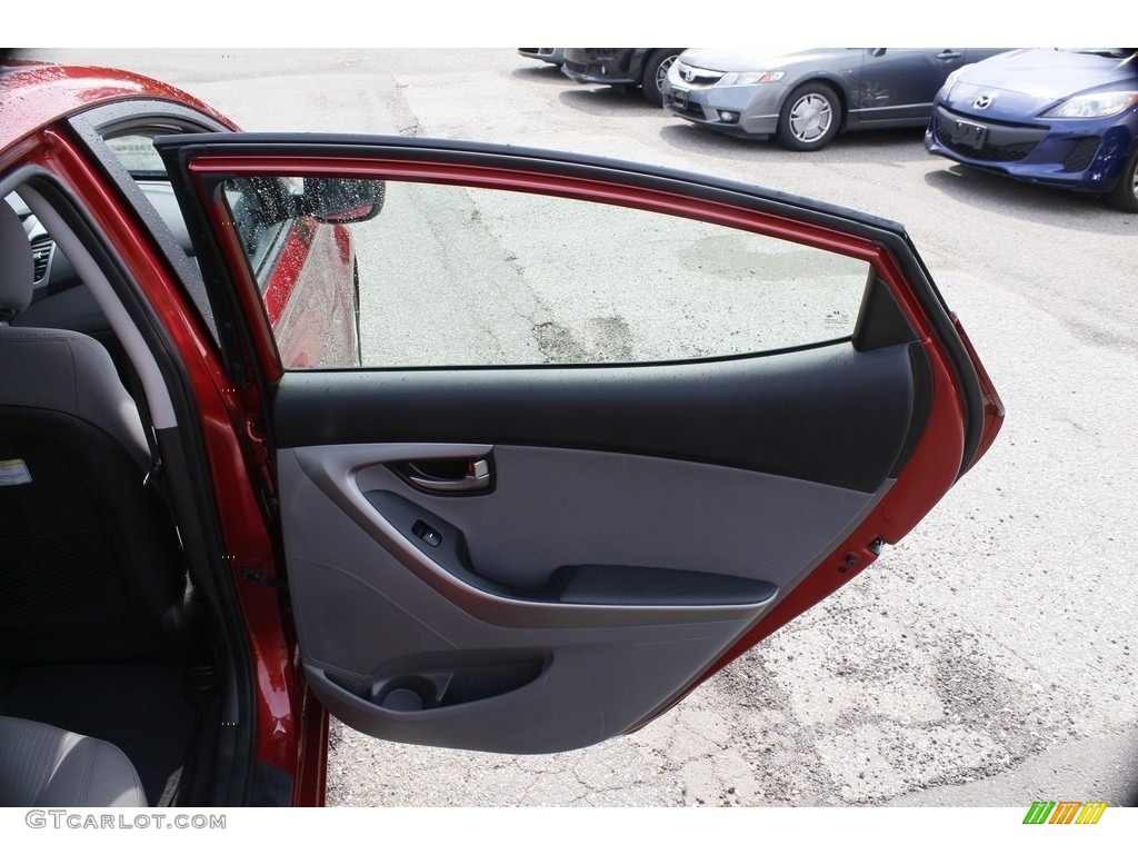 2016 Elantra SE - Red / Gray photo #18