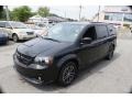 2017 Black Onyx Dodge Grand Caravan GT  photo #3