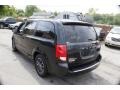 Black Onyx - Grand Caravan GT Photo No. 10