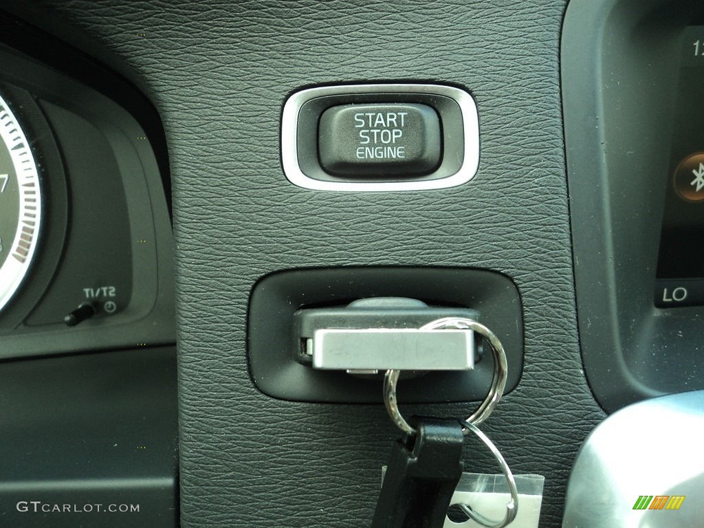2012 S60 T5 - Black / Soft Beige/Off Black photo #17