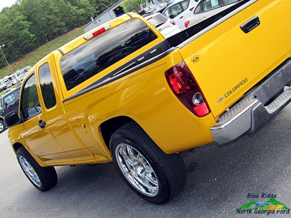 2005 Colorado Extended Cab - Yellow / Very Dark Pewter photo #28