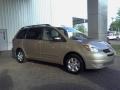 2004 Desert Sand Mica Toyota Sienna LE  photo #4