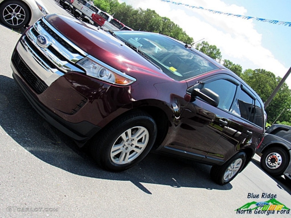 2011 Edge SE - Bordeaux Reserve Red Metallic / Medium Light Stone photo #26