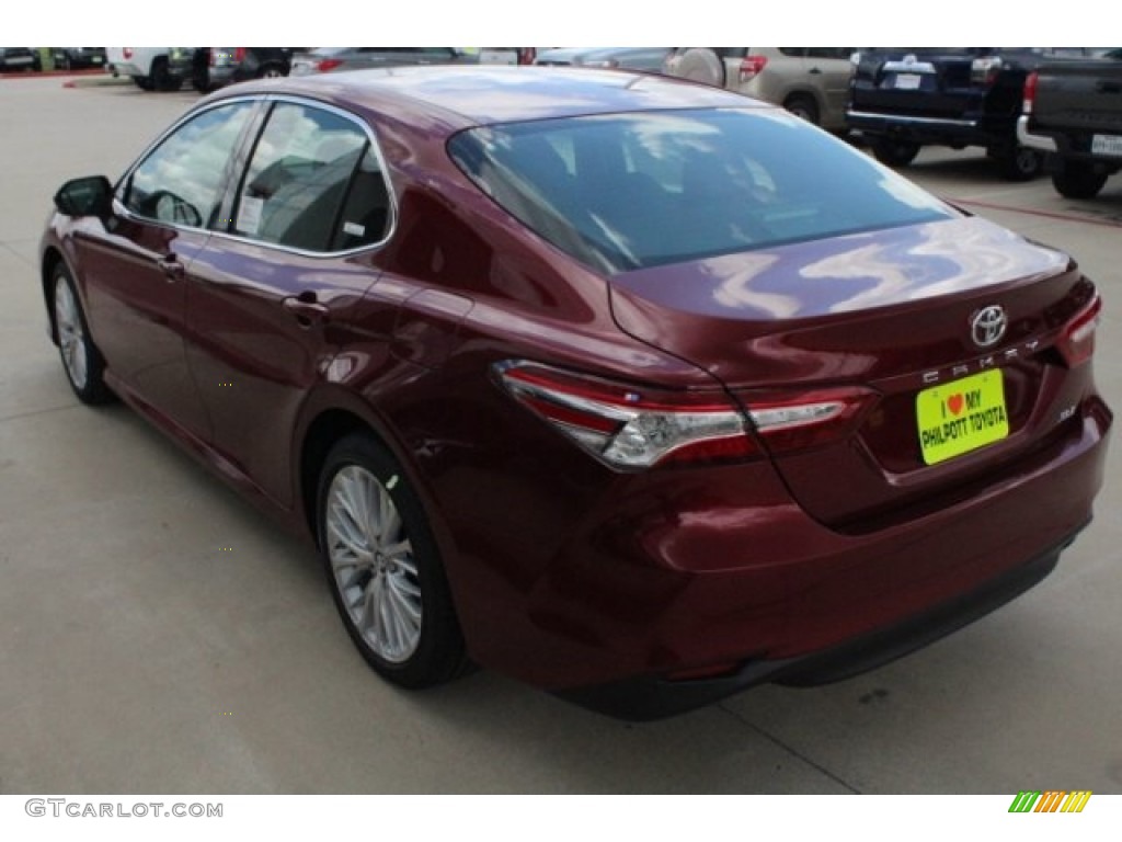2018 Camry XLE - Ruby Flare Pearl / Black photo #6