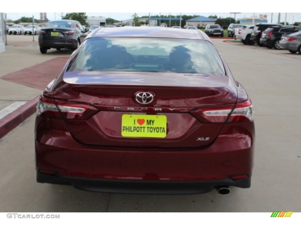 2018 Camry XLE - Ruby Flare Pearl / Black photo #7