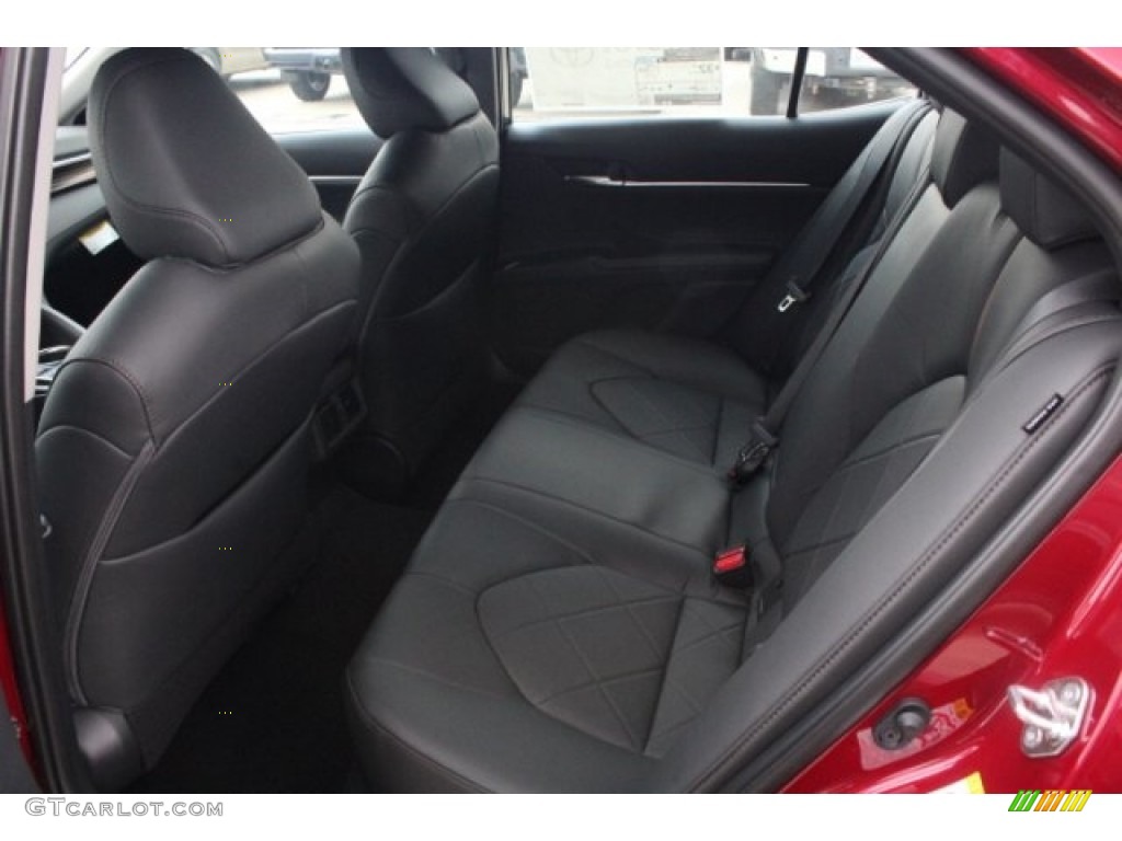 2018 Camry XLE - Ruby Flare Pearl / Black photo #25