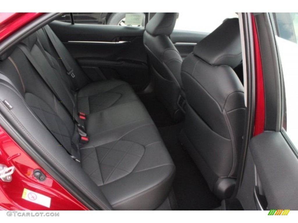 2018 Camry XLE - Ruby Flare Pearl / Black photo #30