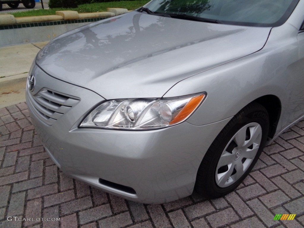 2007 Camry LE - Titanium Metallic / Ash photo #19