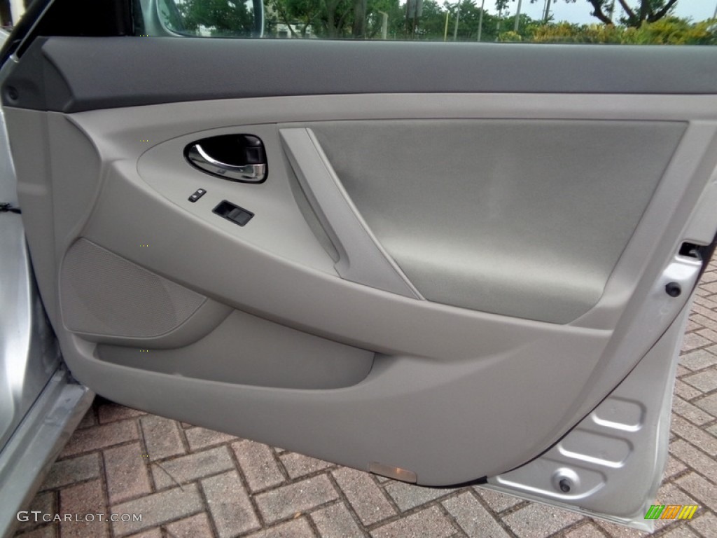 2007 Camry LE - Titanium Metallic / Ash photo #44