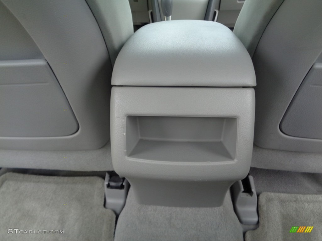 2007 Camry LE - Titanium Metallic / Ash photo #59