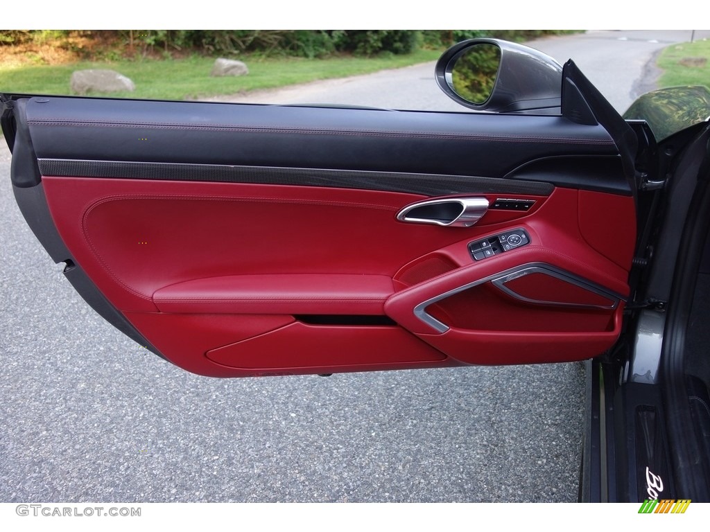 2017 Porsche 718 Boxster S Black/Bordeaux Red Door Panel Photo #127411665