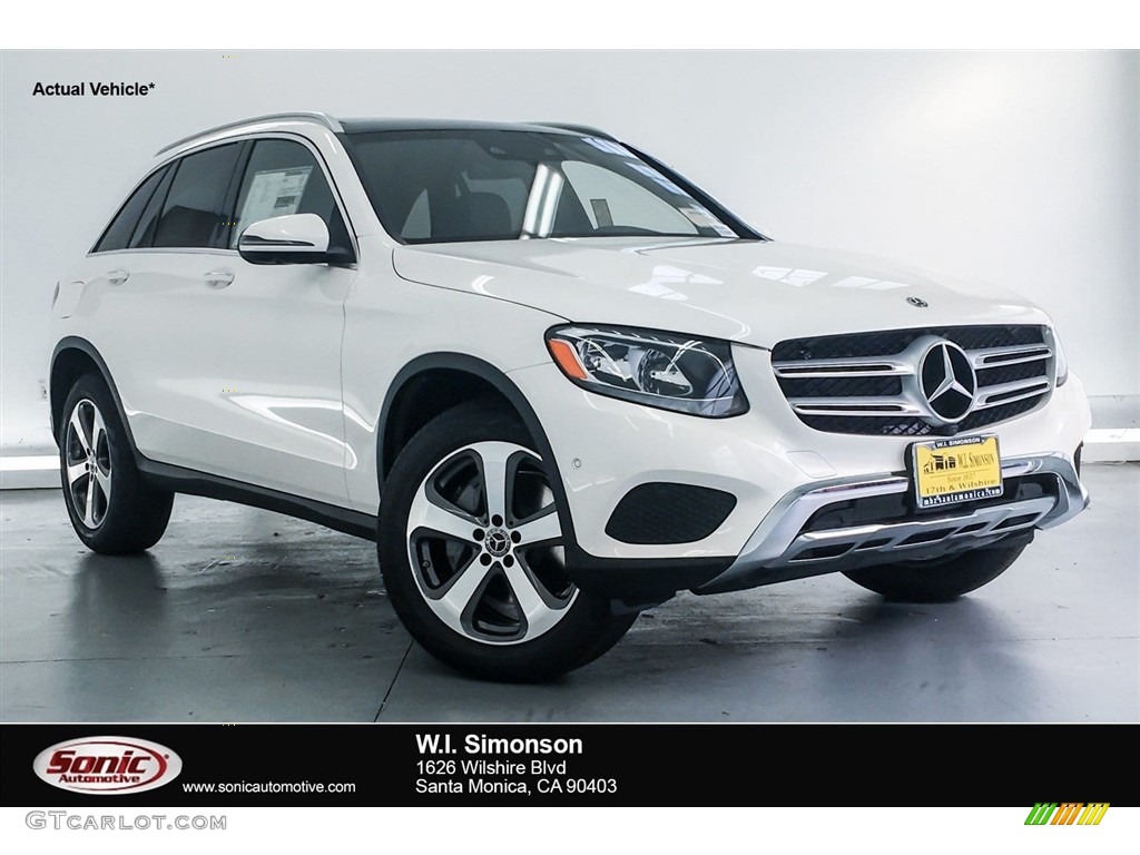 2018 GLC 300 - designo Diamond White Metallic / Black photo #1