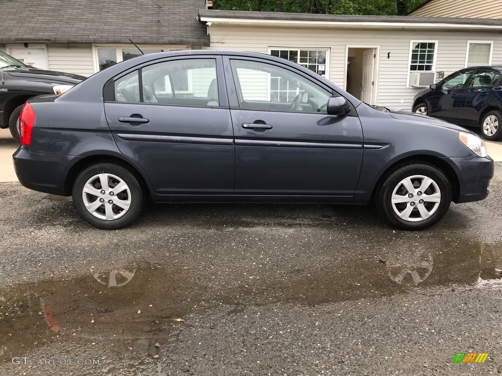 2010 Accent GLS 4 Door - Charcoal Gray / Gray photo #8