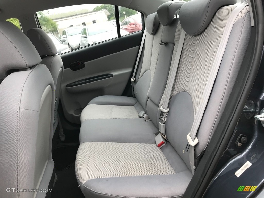 2010 Accent GLS 4 Door - Charcoal Gray / Gray photo #17