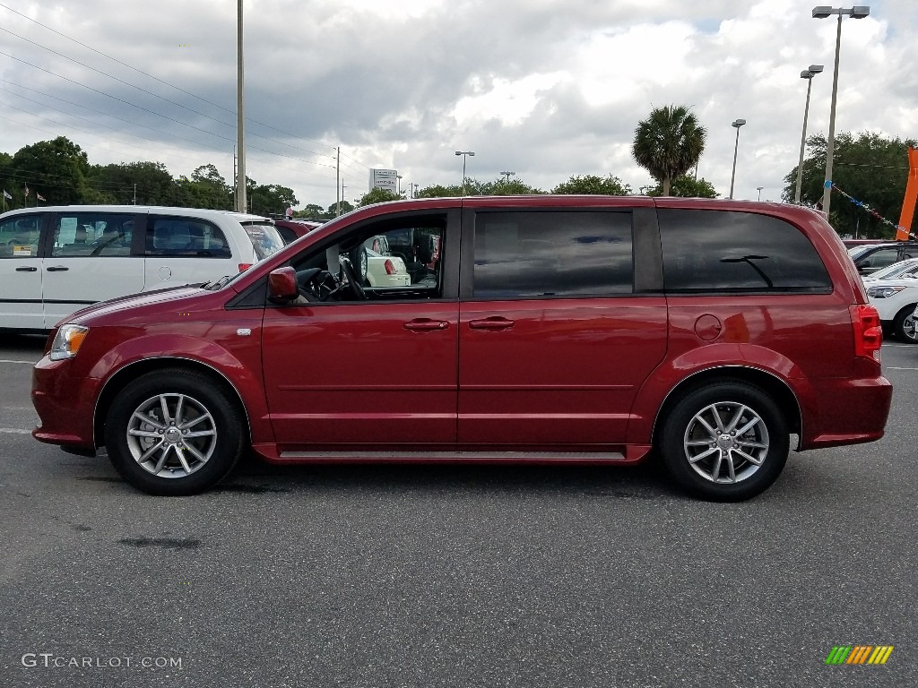 2014 Grand Caravan SE 30th Anniversary Edition - Deep Cherry Red Crystal Pearl / Black/Light Graystone photo #2