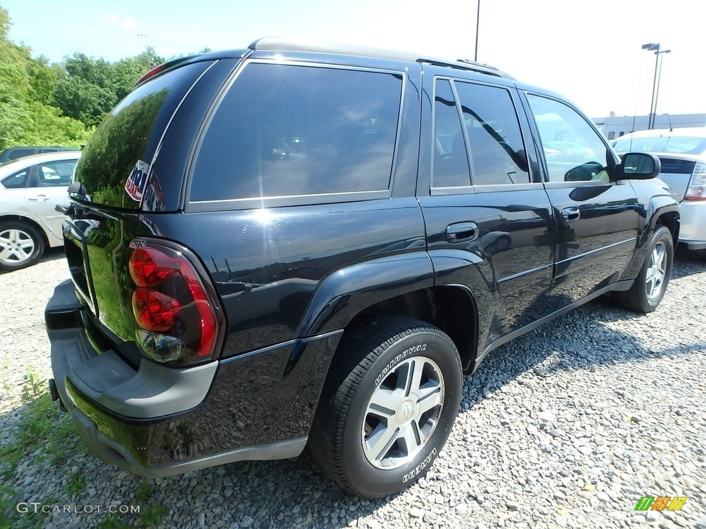 2005 TrailBlazer LT 4x4 - Black / Light Gray photo #4