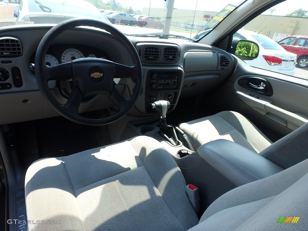 2005 TrailBlazer LT 4x4 - Black / Light Gray photo #9