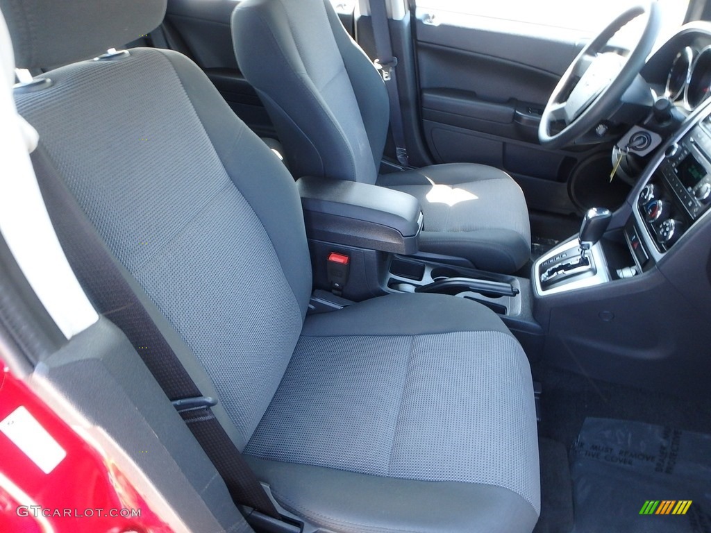 2011 Caliber Mainstreet - Inferno Red Crystal Pearl / Dark Slate Gray photo #15