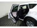 Super White - RAV4 LE Photo No. 26